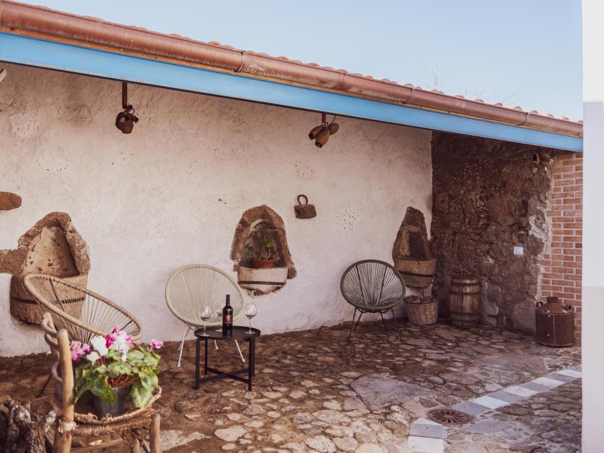 Binzas Betzas Agriturismo Sedilo Εξωτερικό φωτογραφία